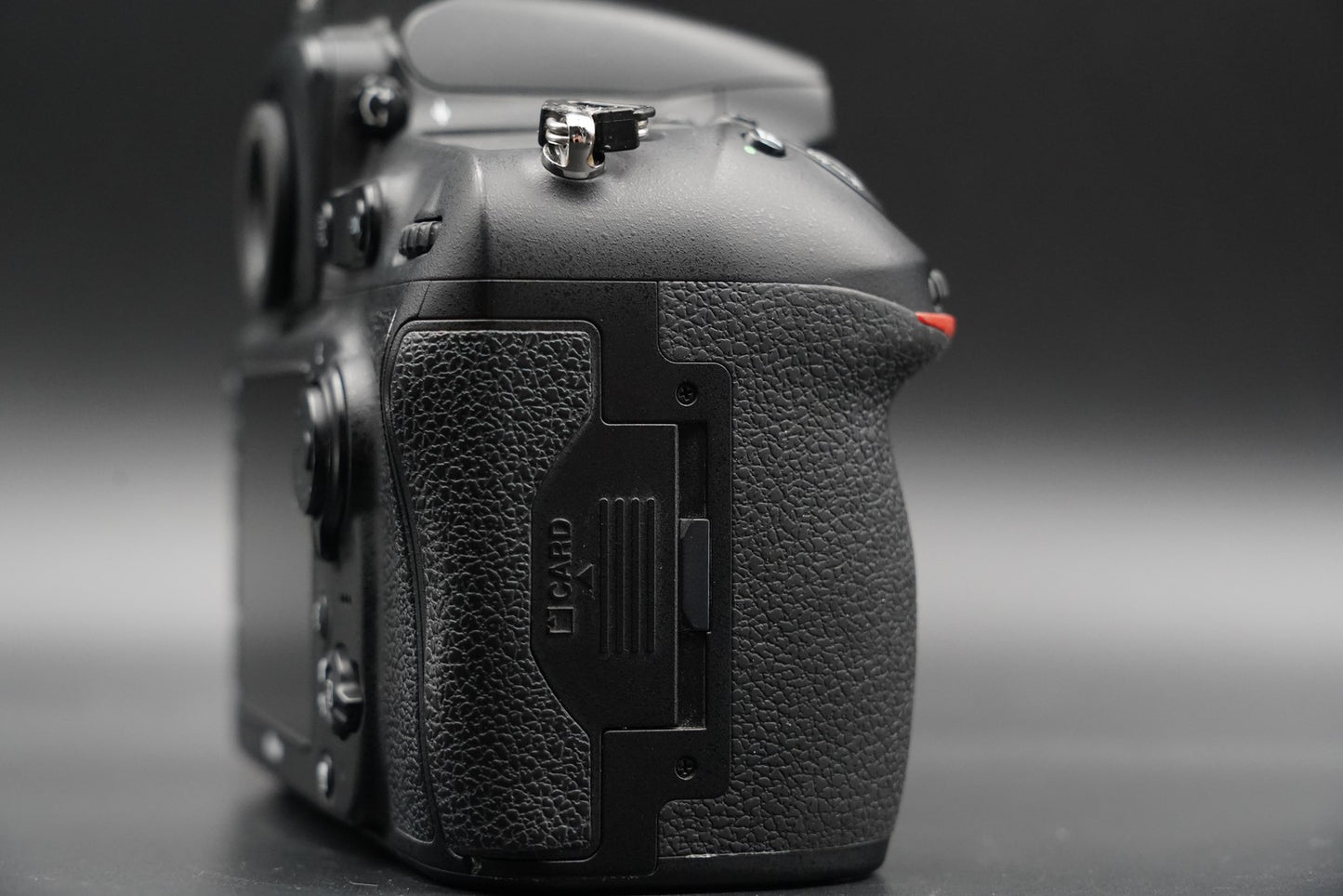 Nikon D810 FX D-SLR Digital Camera 36.3 MP US Duty Paid 10654