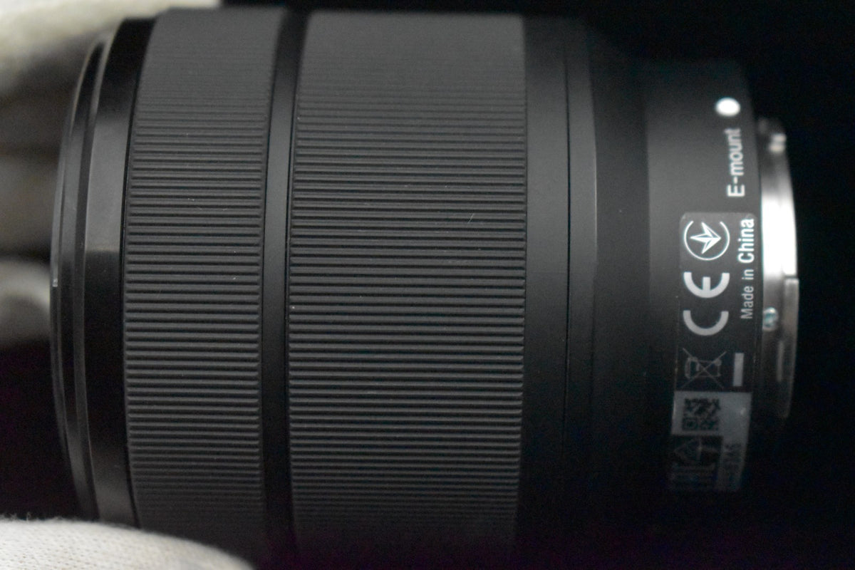 SONY FE 28-70mm f/3.5-5.6 OSS Lens SEL2870 Black From JAPAN US STOCK