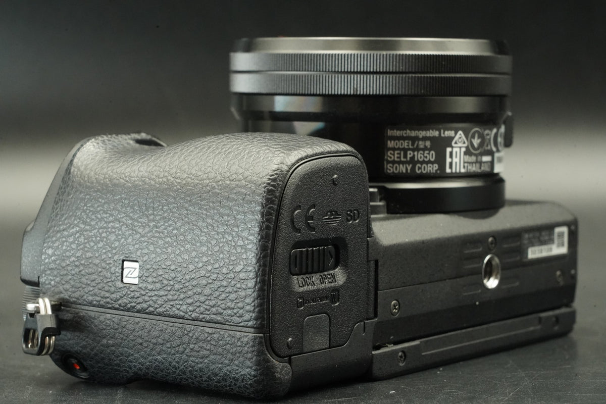 Sony A6400 Digital Camera Black w/ 16-50mm Lens -28435 cuts- #12444