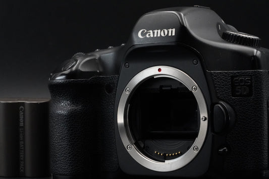 Canon EOS 5D Digital SLR Full Frame Camera Body Only US Duty Paid 11235