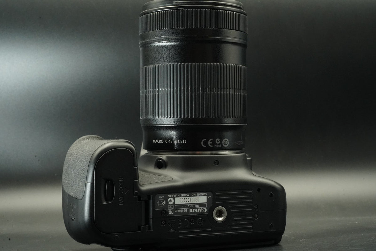Canon EOS 60D DSLR 18MP w/ EF-S 18-135mm IS Camera -4432 cuts- US STOCK #11600