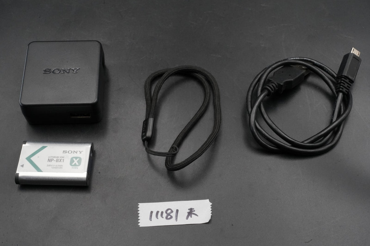 Sony Cyber-shot DSC-RX100M3 III Point Shoot Digital Camera US STOCK #11181
