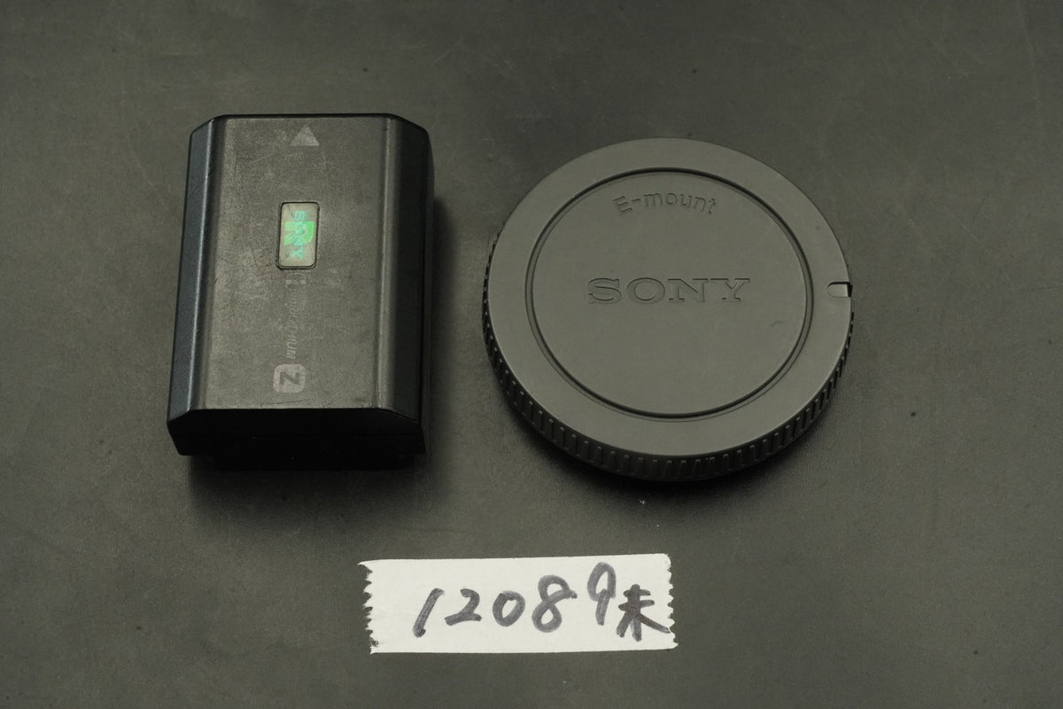 Sony A7R III ILCE-7RM3 Mirrorless digital camera English OK -106K cut-# 12089