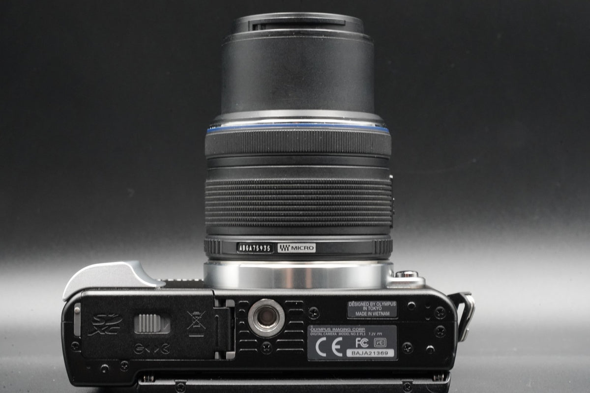 Olympus PEN Lite E-PL3 Black 12.3 MP with Lens US STOCK #10539