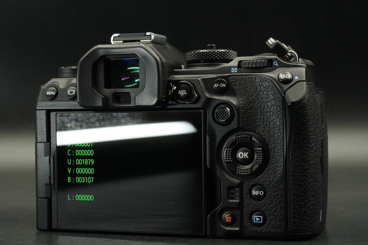 OM SYSTEM OM-1 Mark II Mirrorless Camera -5679 cuts- US STOCK #12334