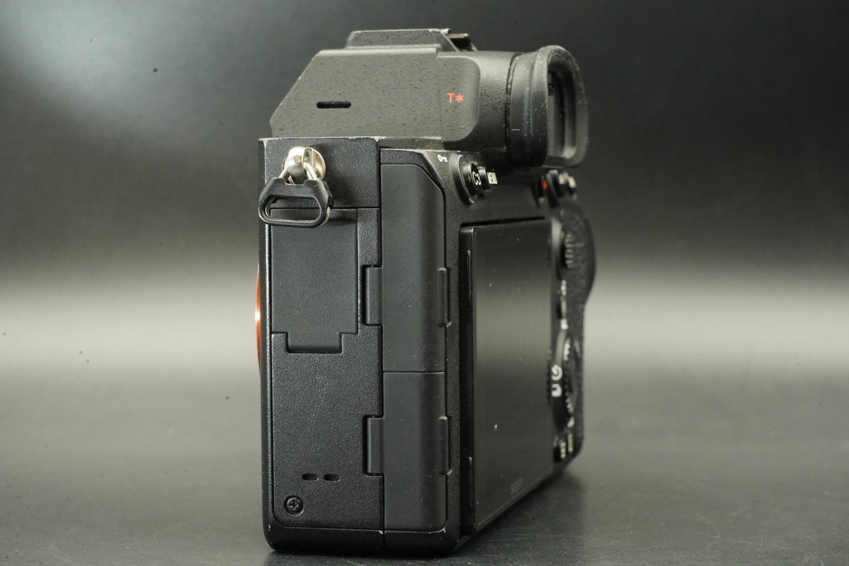 Sony A7R IV ILCE-7RM4 Mirrorless digital camera English OK -92245 cuts- #11857