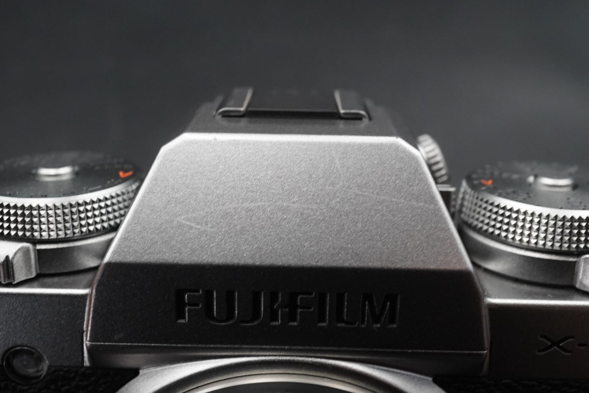 Fujifilm X-T3 Mirrorless Digital Camera Silver Body Only -38 cuts- #11444