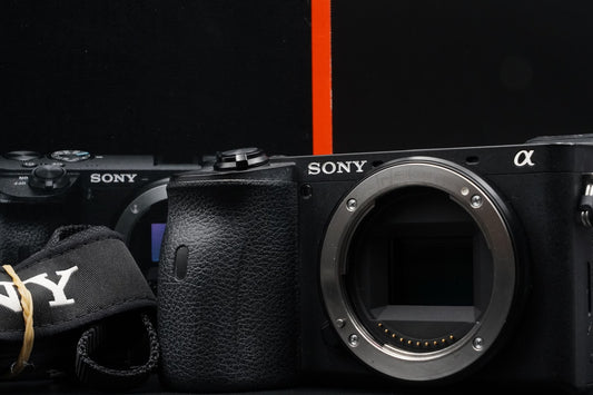 Sony Alpha a6600 ILCE-6600 English Language US DUTY PAID 10464