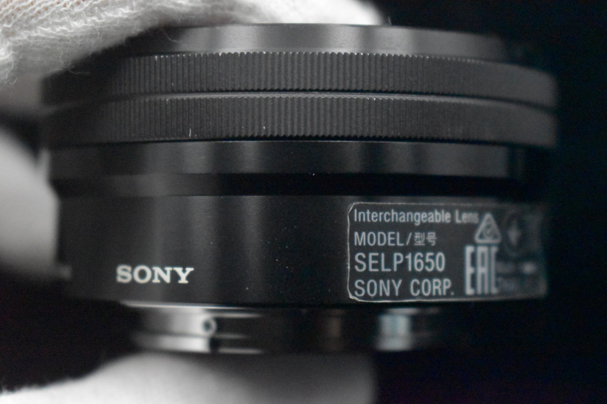 [US Duty Paid] Appareil photo numérique sans miroir Sony Alpha a5000 avec...