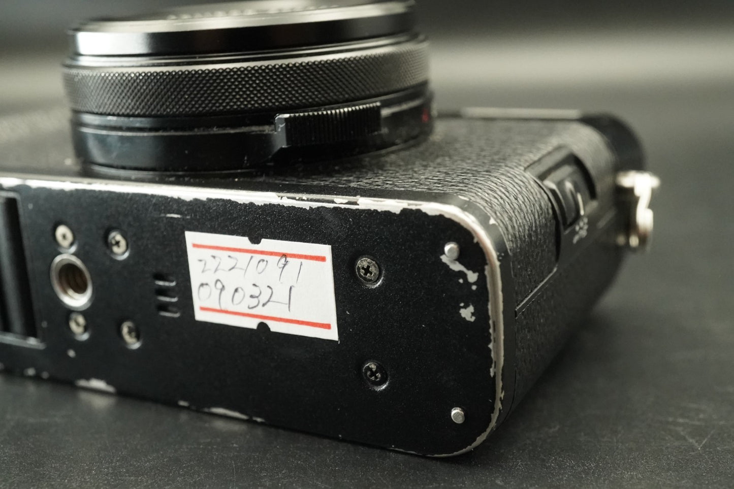 Fujifilm X100F 24.3MP Digital Camera Black -13000 cuts- #11761