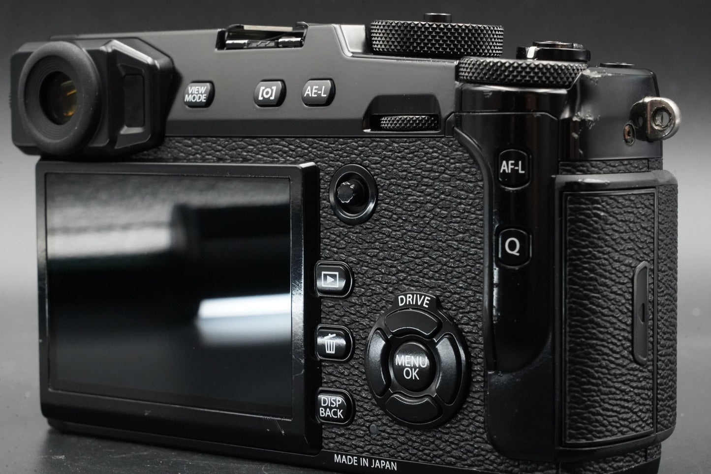 Only 1 cuts!! Fujifilm X-Pro2 24.3MP Mirrorless Digital Camera Black 11524