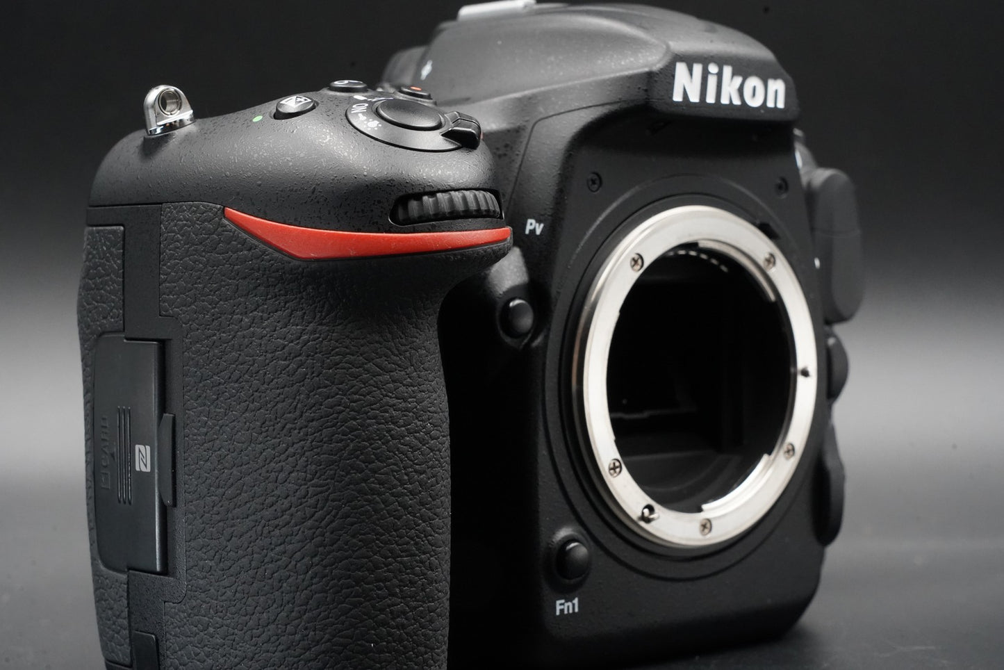 Nikon D500 20.9MP Digital SLR Camera Body US STOCK #10945