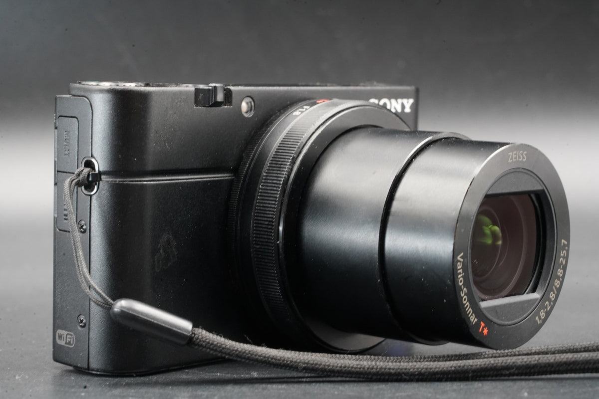 Sony Cyber-shot DSC-RX100 III M3 Point Shoot Digital Camera #11397
