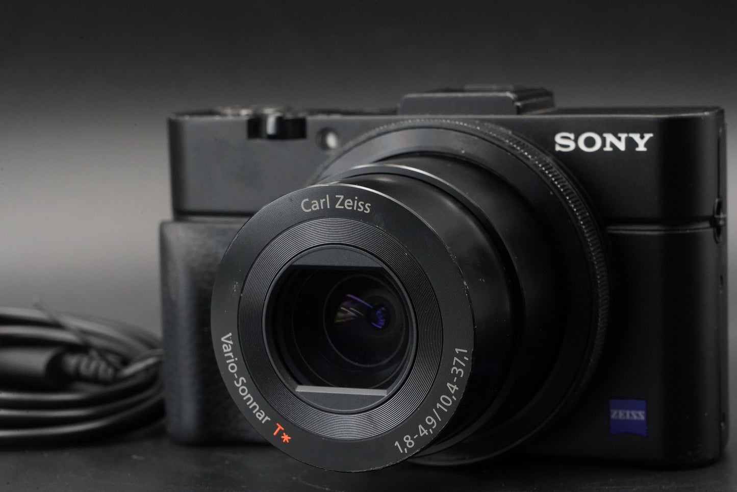 Sony Cyber-shot DSC-RX100 II M2 20.2MP Digital Camera US Duty Paid 10932