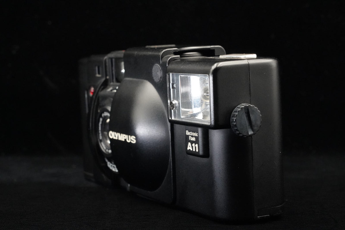 Olympus XA 35mm Rangefinder Film Camera A11 Flash [] US STOCK #9669