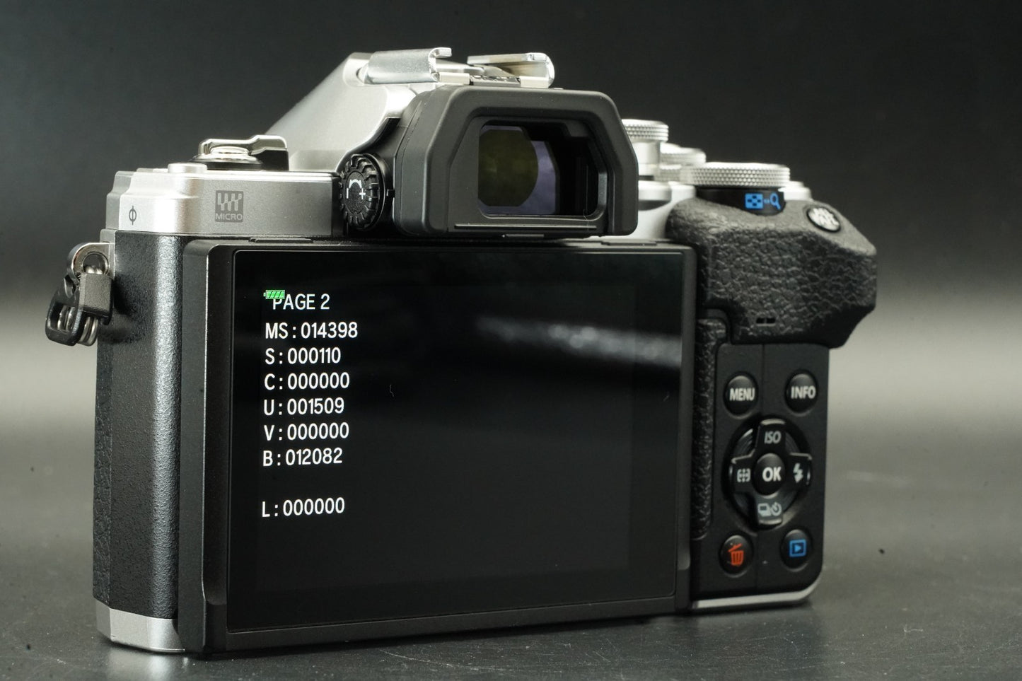 Olympus OM-D E-M1 Mark II 20.3MP Silver Mirrorless Camera 11628