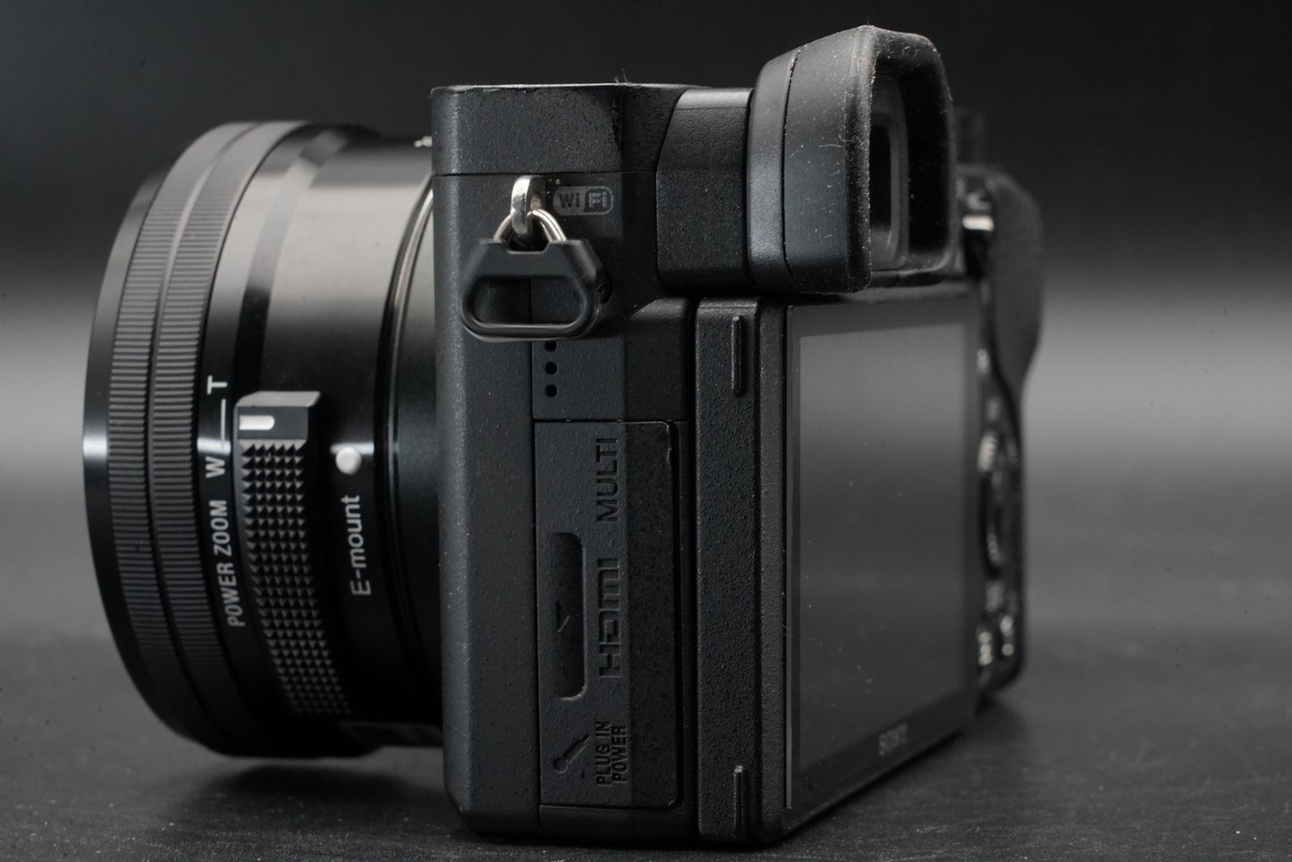 Sony A6400 Mirrorless Digital Camera Black w/ 16-50mm Lens -3915 cuts- #11198