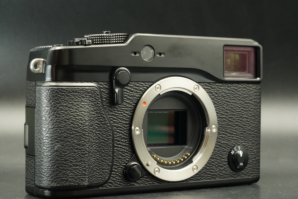 Fujifilm X-Pro1 Mirrorless Digital Camera Black Japan US STOCK #12168