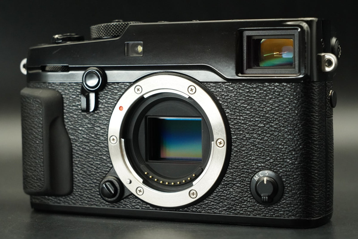 Fujifilm X-Pro2 24.3MP Mirrorless Digital Camera Body Black -1001 cuts- #12158