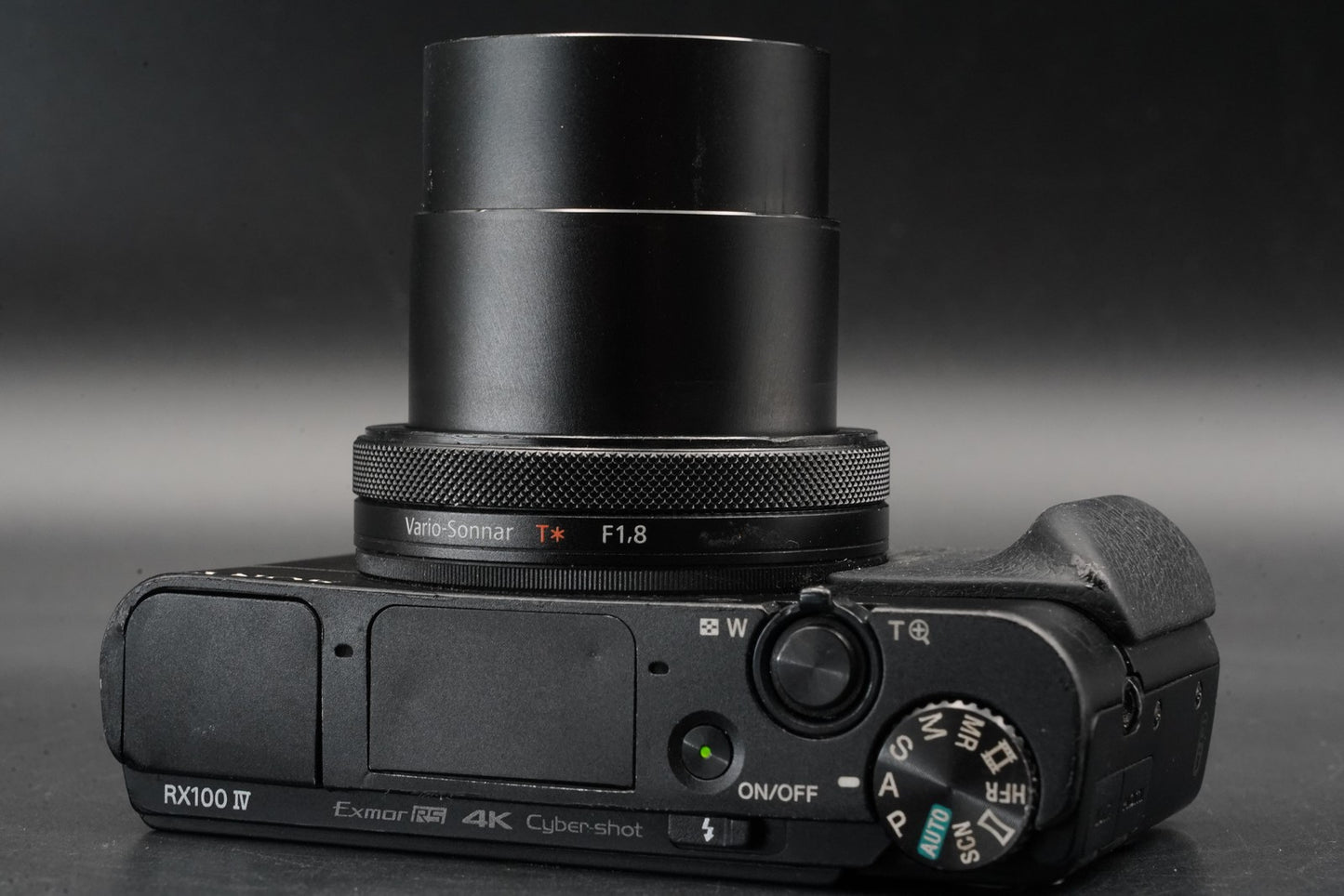 Sony RX100IV M4 DSC-RX100IV Digital Camera 35 Languages US DUTY PAID 11292