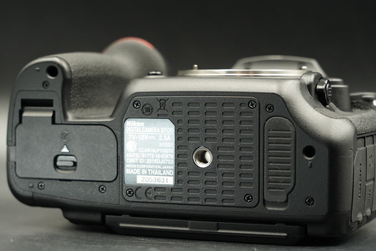 Nikon D500 20.9MP Digital SLR Camera Body -6% cuts- #11599