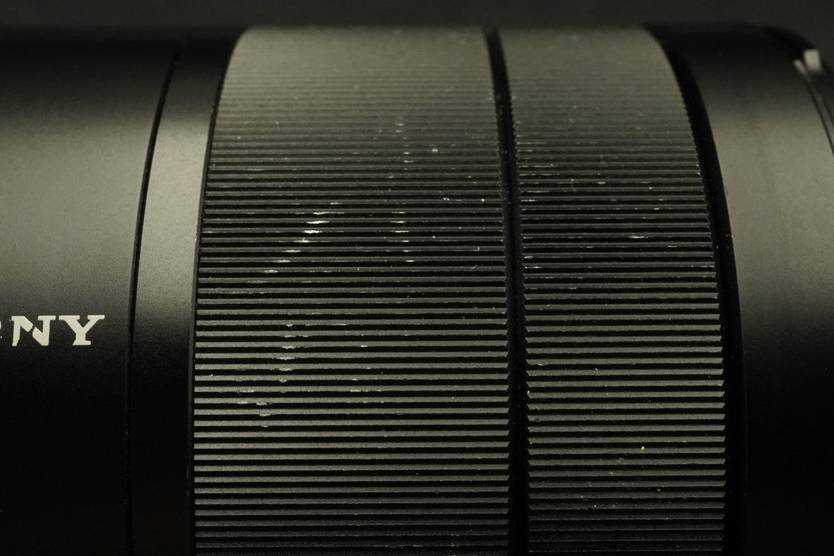 Sony Vario-Tessar T* E 16-70mm F/4 ZA OSS SEL1670Z (APS-C / Sony US STOCK #12130