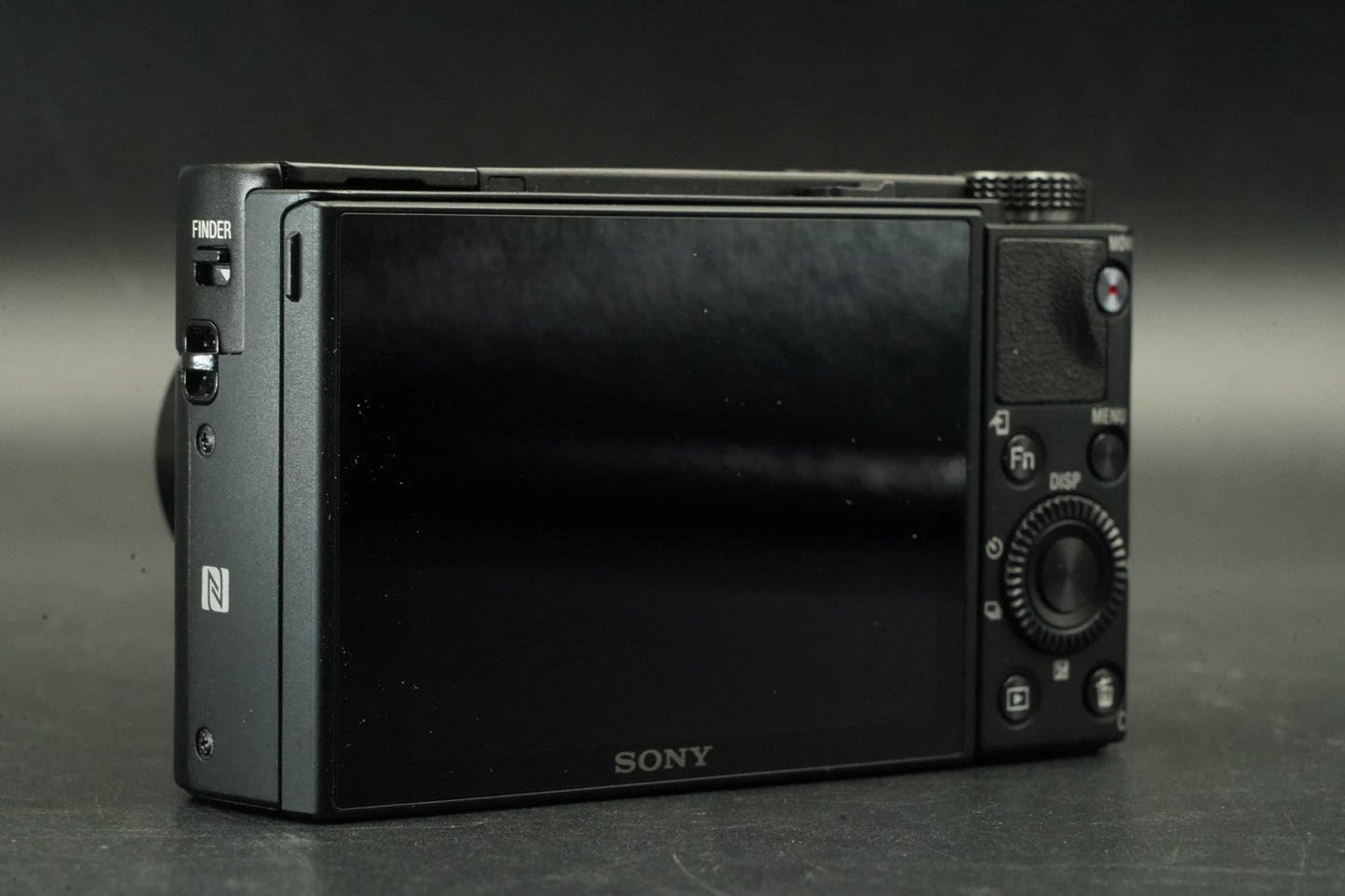Sony Cyber-Shot DSC-RX100M7 VII Mark 7 Digital Camera 11641