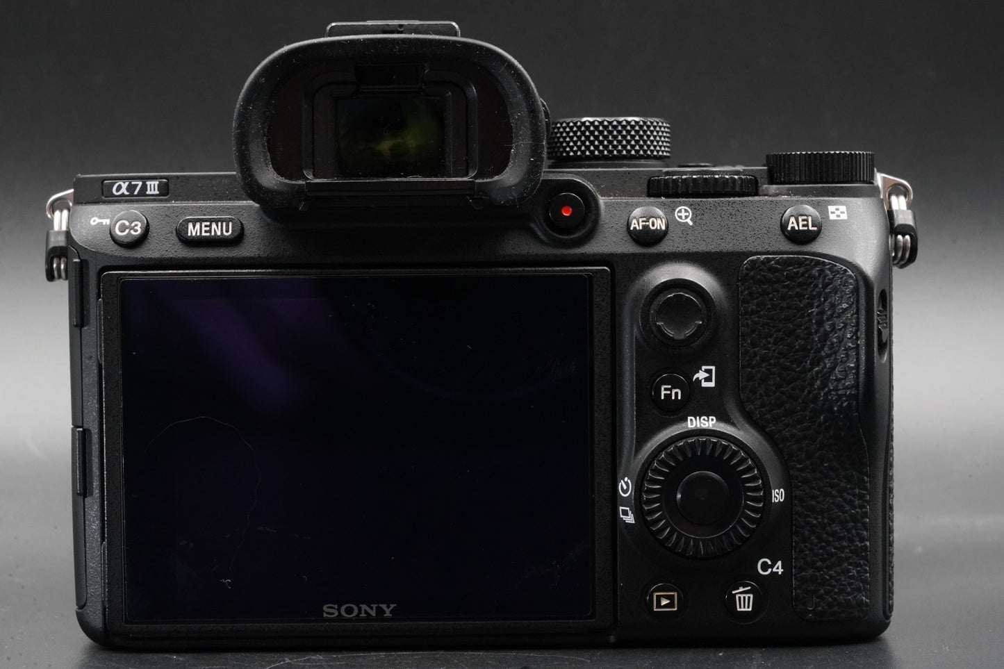 44161 cuts! Sony a7 III ILCE-7M3 Mirrorless Digital Camera w/ 55-210mm 10680