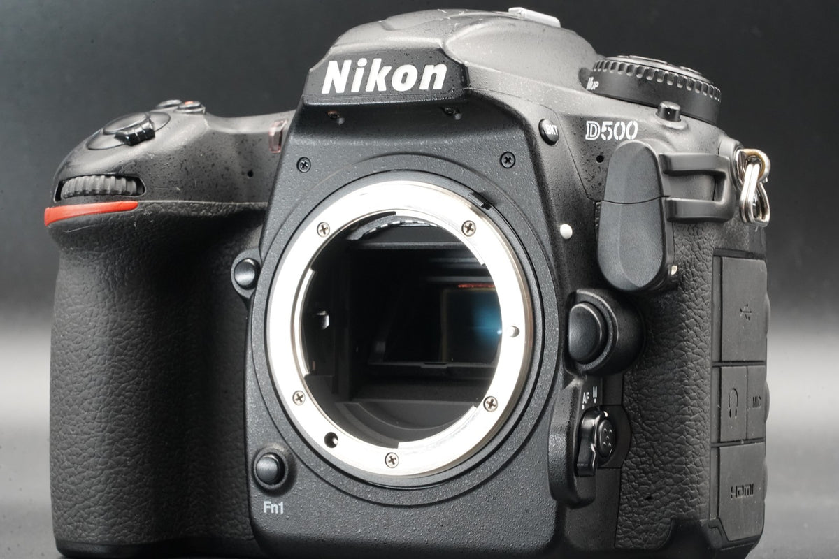 Nikon D500 20.9MP Digital SLR Camera Body US STOCK #11503