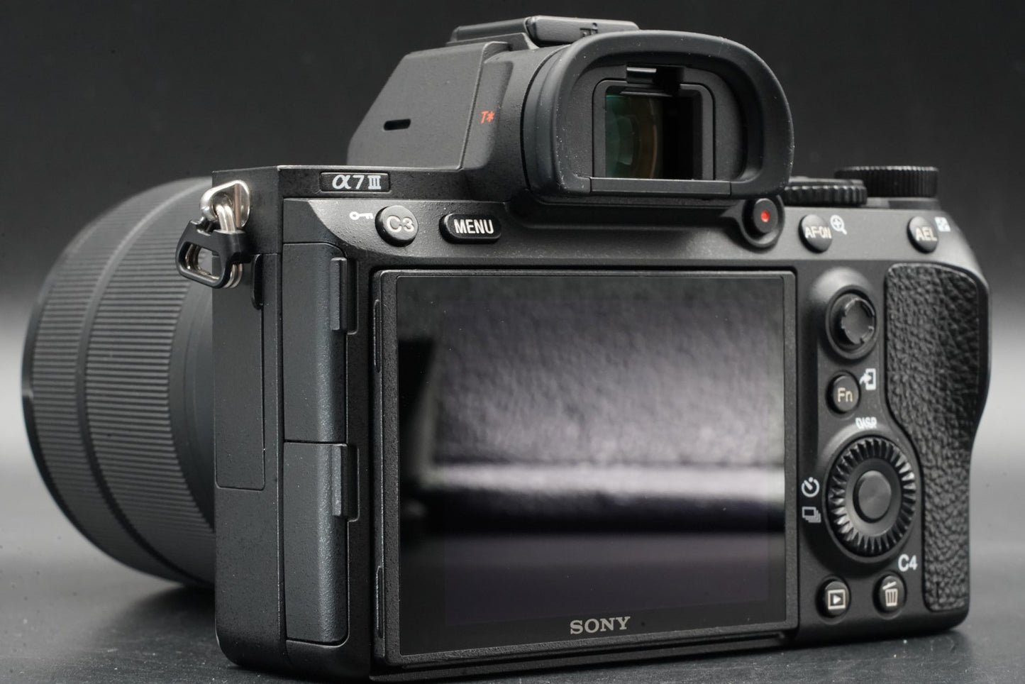 Sony a7 III ILCE-7M3 Mirrorless Digital Camera w/ 28-70mm -9972 cuts- #11103