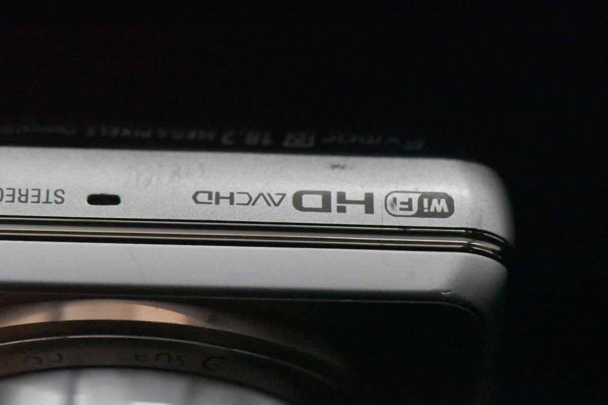 SONY Cyber-shot DSC-WX200 Digital Camera 18.2MP Silver US STOCK #7339