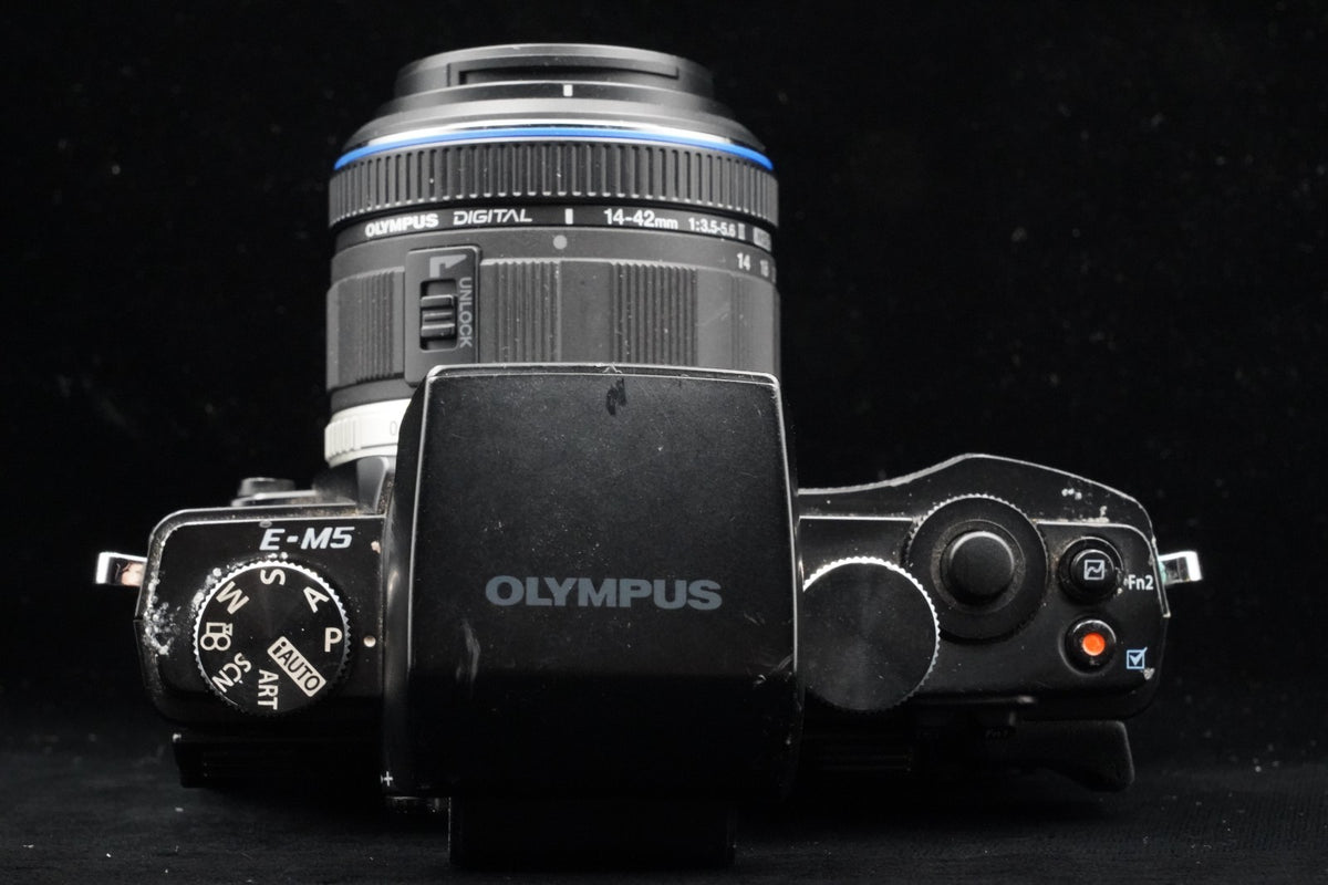 Olympus OM-D E-M5 Mirrorless Digital Camera with Lens Black US STOCK #10481