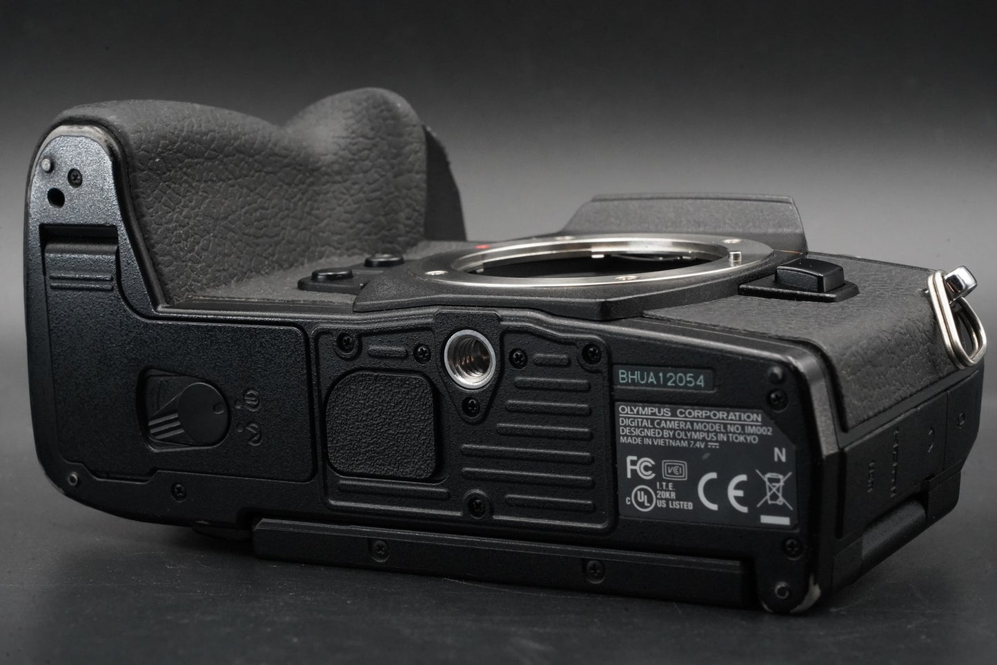 Olympus OM-D E-M1 Mark II Digital Camera Black Body US Duty Paid 10598