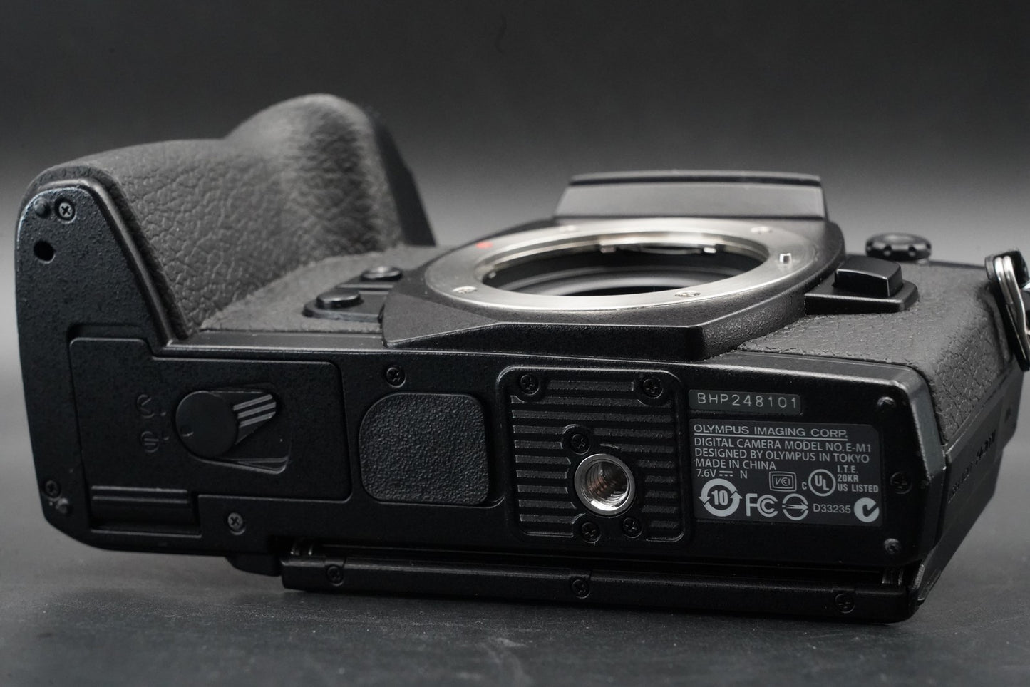 Olympus OM-D E-M1 Digital Camera Black Body From JAPAN US Duty Paid 10989
