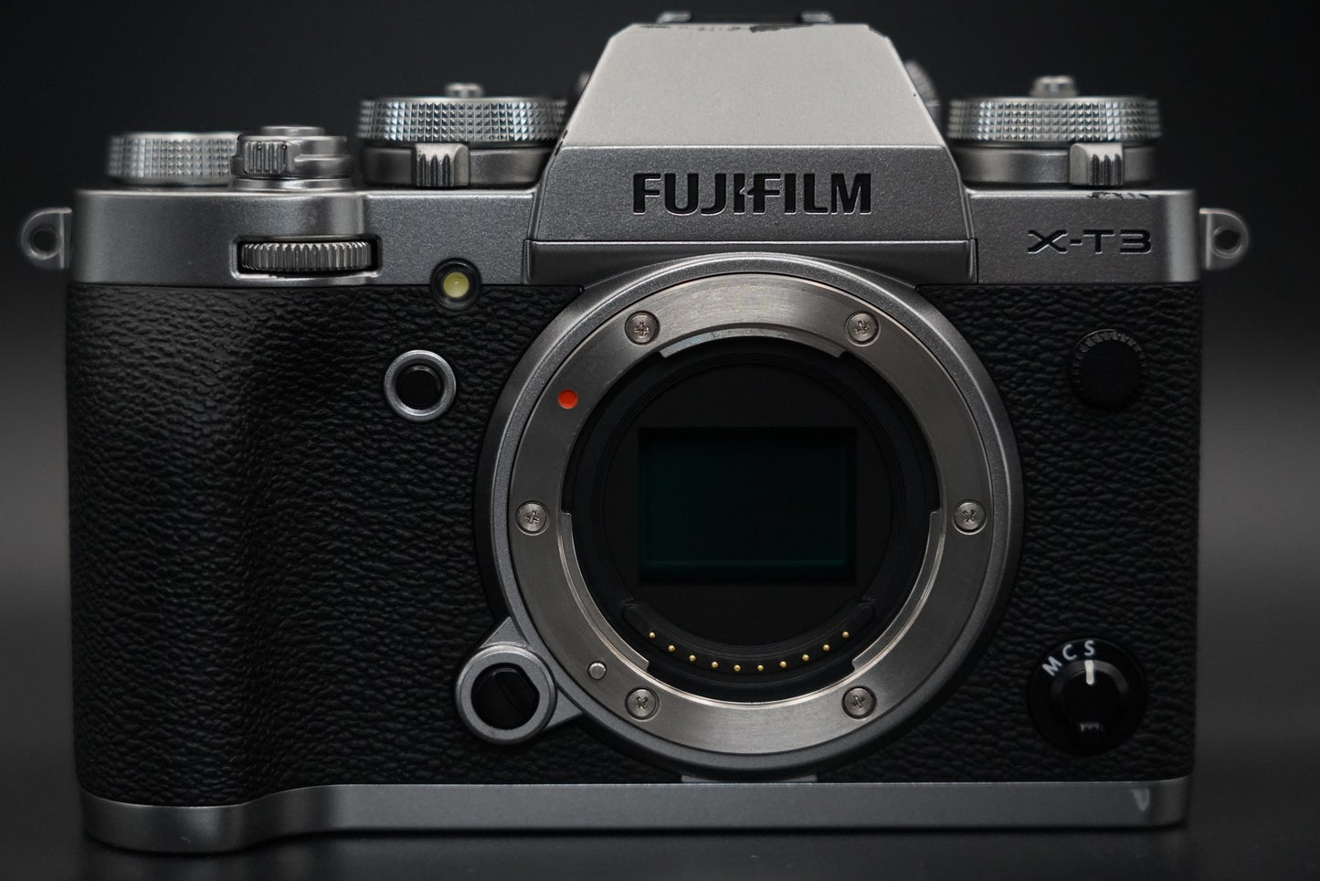 Fujifilm X-T3 Mirrorless Digital Camera Silver Body Only -11936 cuts- #10805