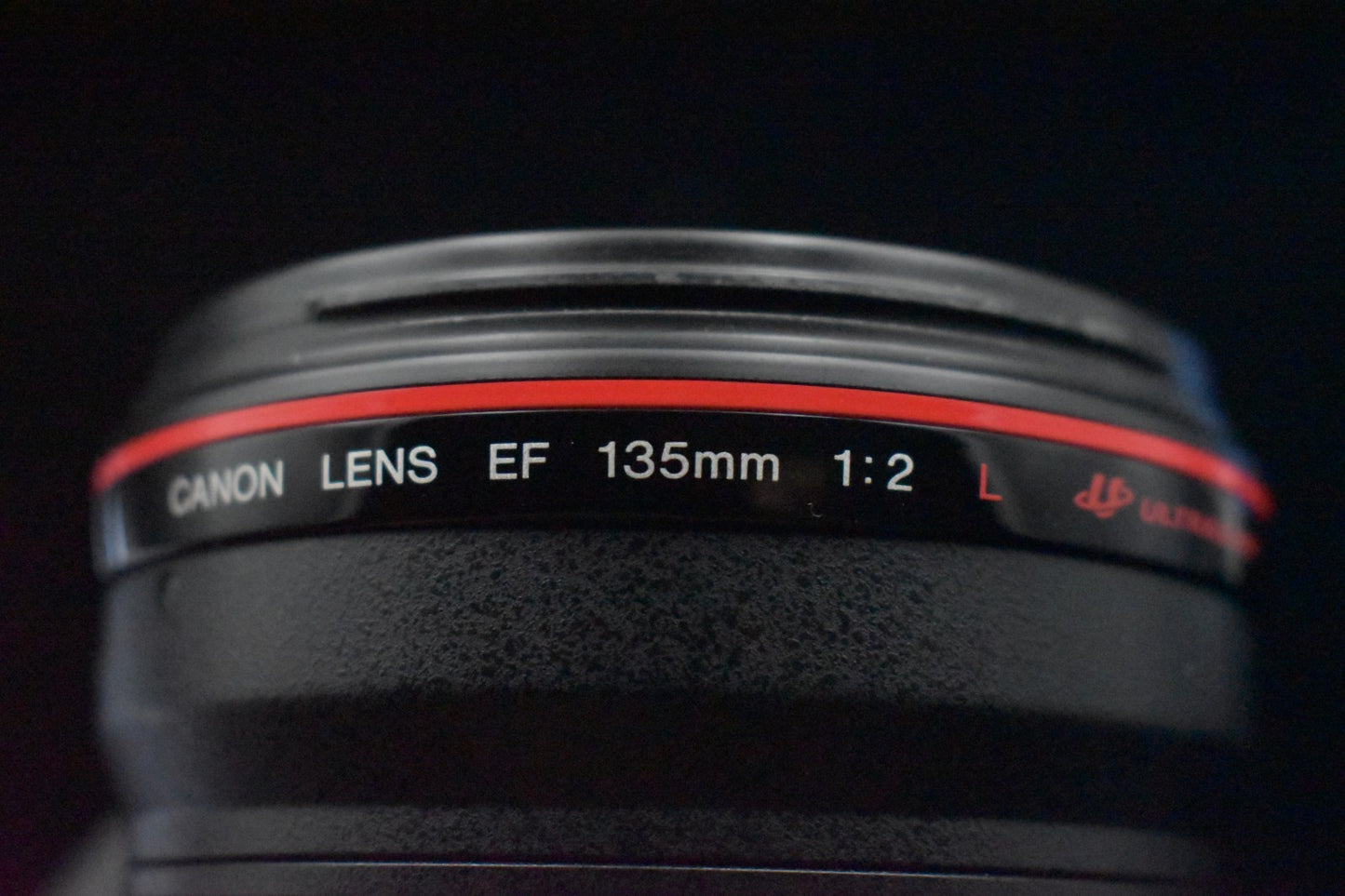 Canon EF 135mm f/2 L USM Telephoto Lens Hood USA Seller Duty Paid 9372