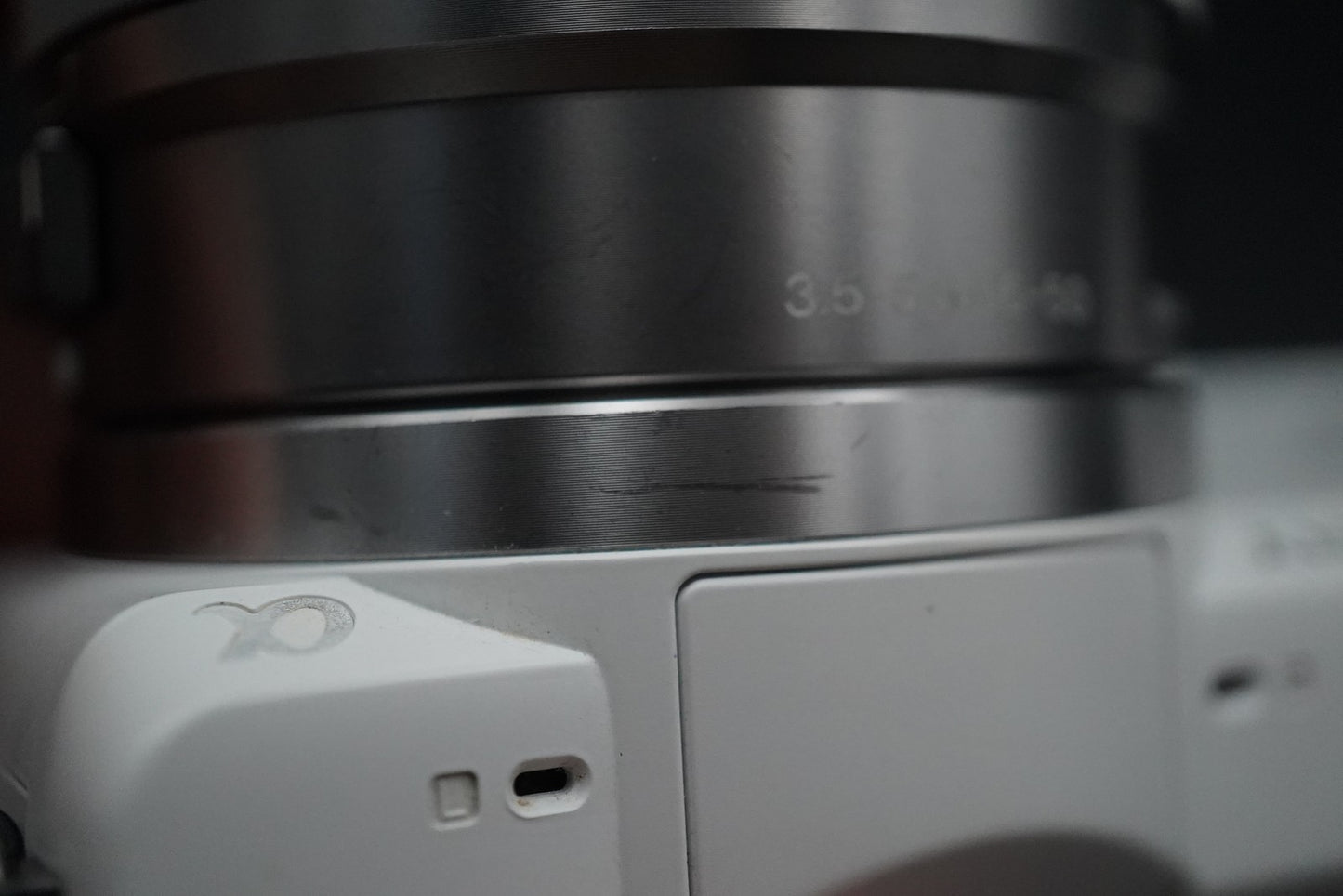 5155 cuts! Sony Alpha a5100 Mirrorless Digital Camera White 10756