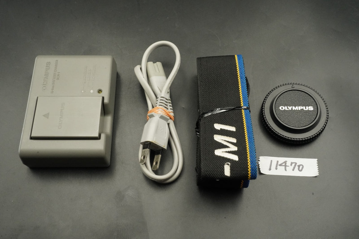 Olympus OM-D E-M1 Digital Camera Silver Body -8560 cuts- #11470