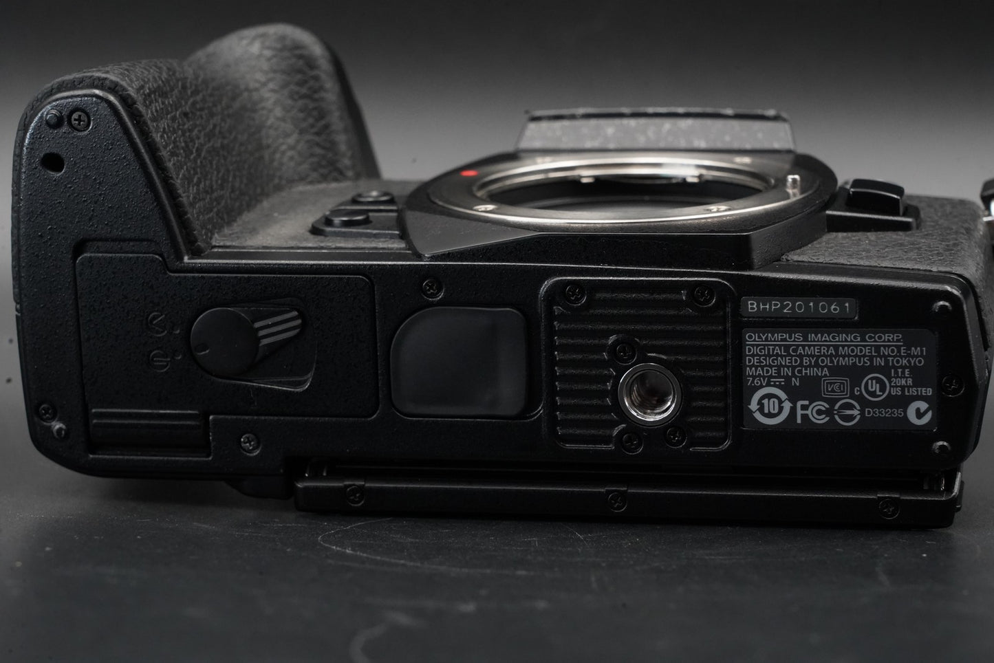 Olympus OM-D E-M1 Digital Camera Black Body From JAPAN US Duty Paid 10640