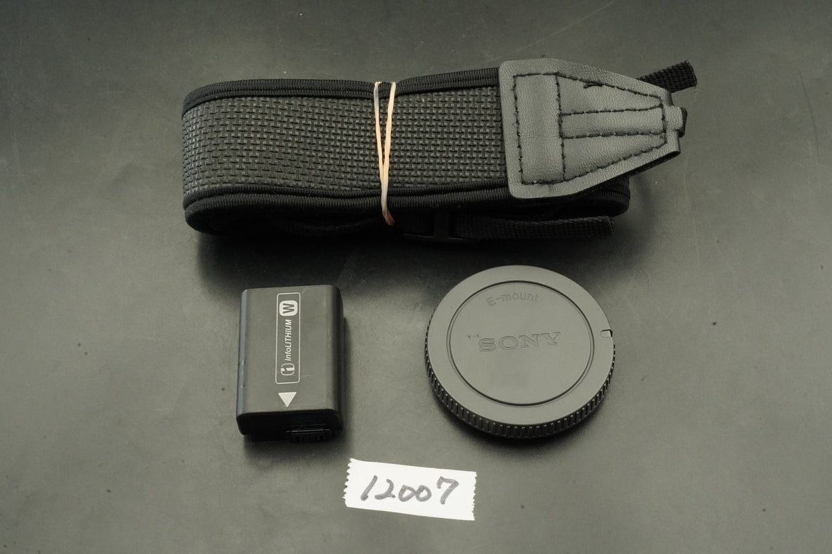 Sony ILCE-7RM2 A7R II Digital SLR Camer -18861 cuts- #12007
