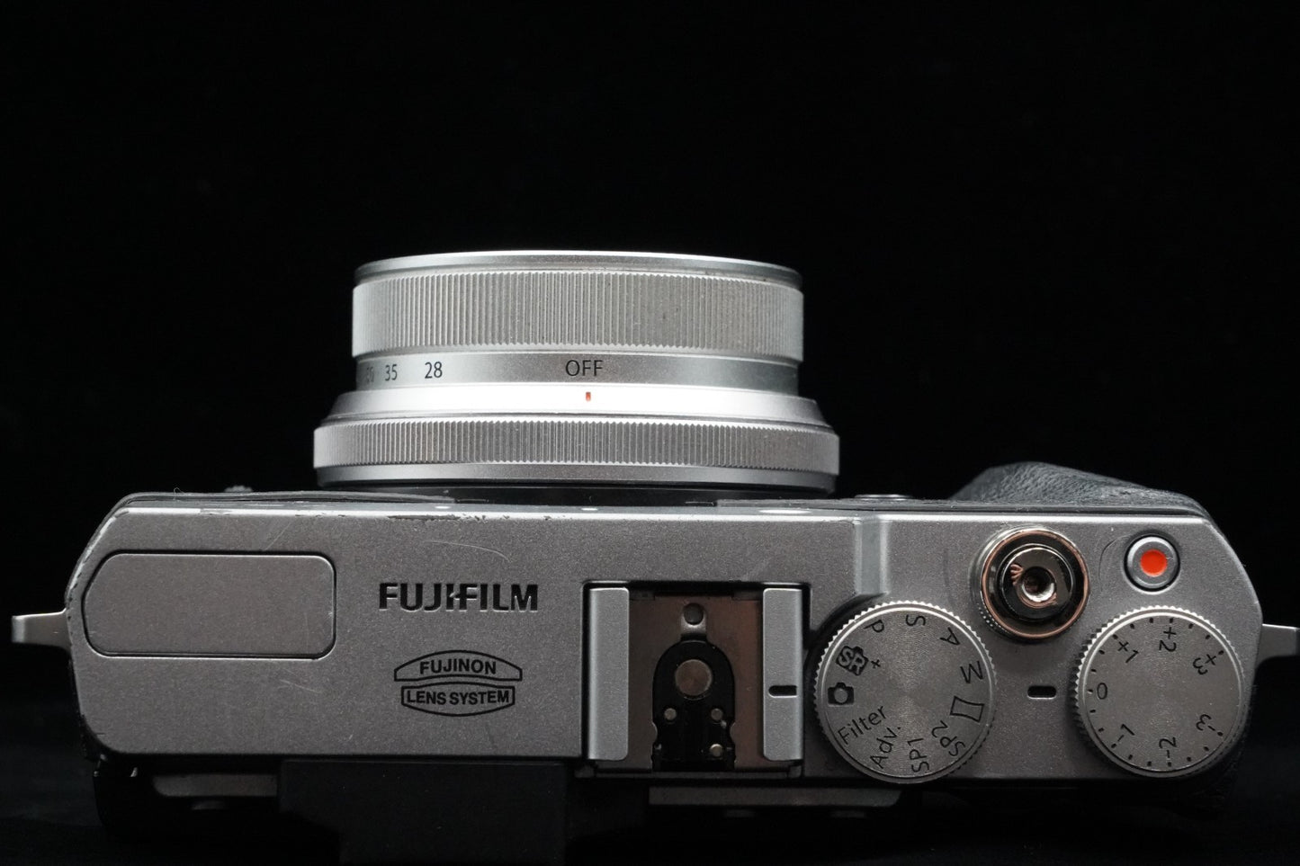 Fujifilm FinePix X30 12.0MP Digital Camera Silver JAPAN US Duty Paid 9628