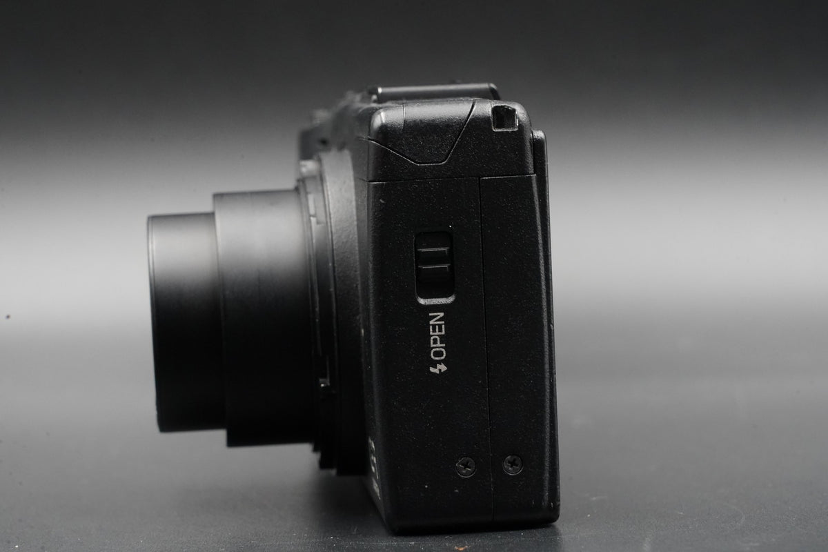 Ricoh GR Digital III 3 10.0MP Digital Camera From JAPAN US STOCK #10595