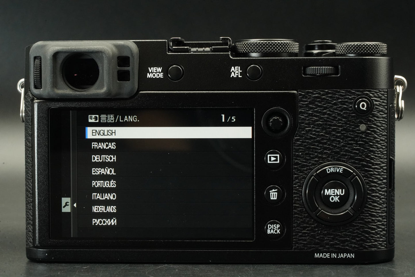 Fujifilm X100F 24.3MP Digital Camera Black -19000 cuts- #11885