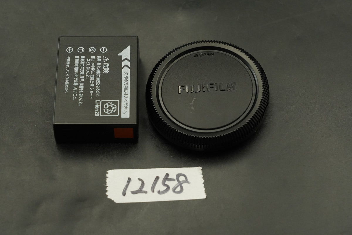 Fujifilm X-Pro2 24.3MP Mirrorless Digital Camera Body Black -1001 cuts- #12158