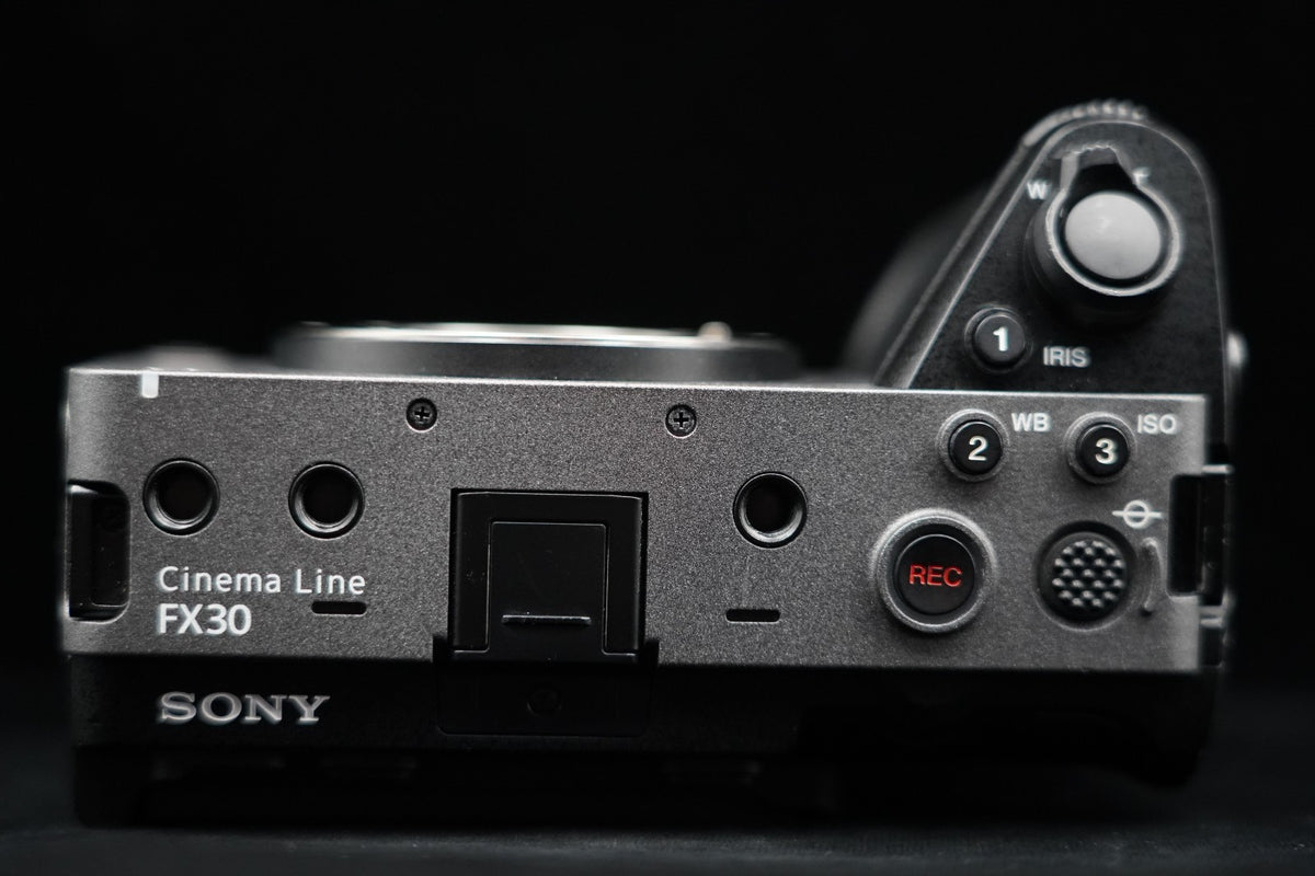 Sony FX30 Digital Cinema Camera ILME-FX30B 35 Languages US STOCK #9878