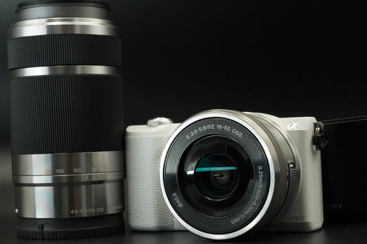 Sony Alpha a5100 Mirrorless Digital Camera White -1867 cuts- #11714
