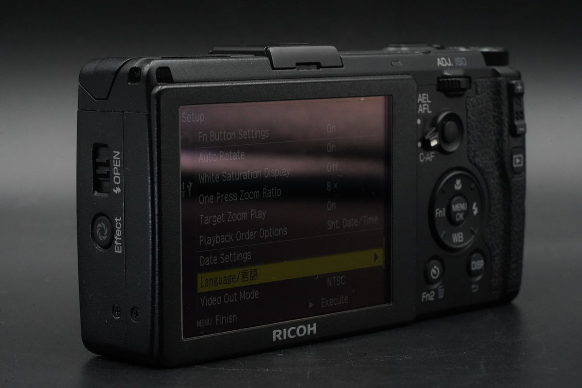 RICOH GR 16.2MP Digital Compact Camera Black JAPAN -15 cuts- #10815