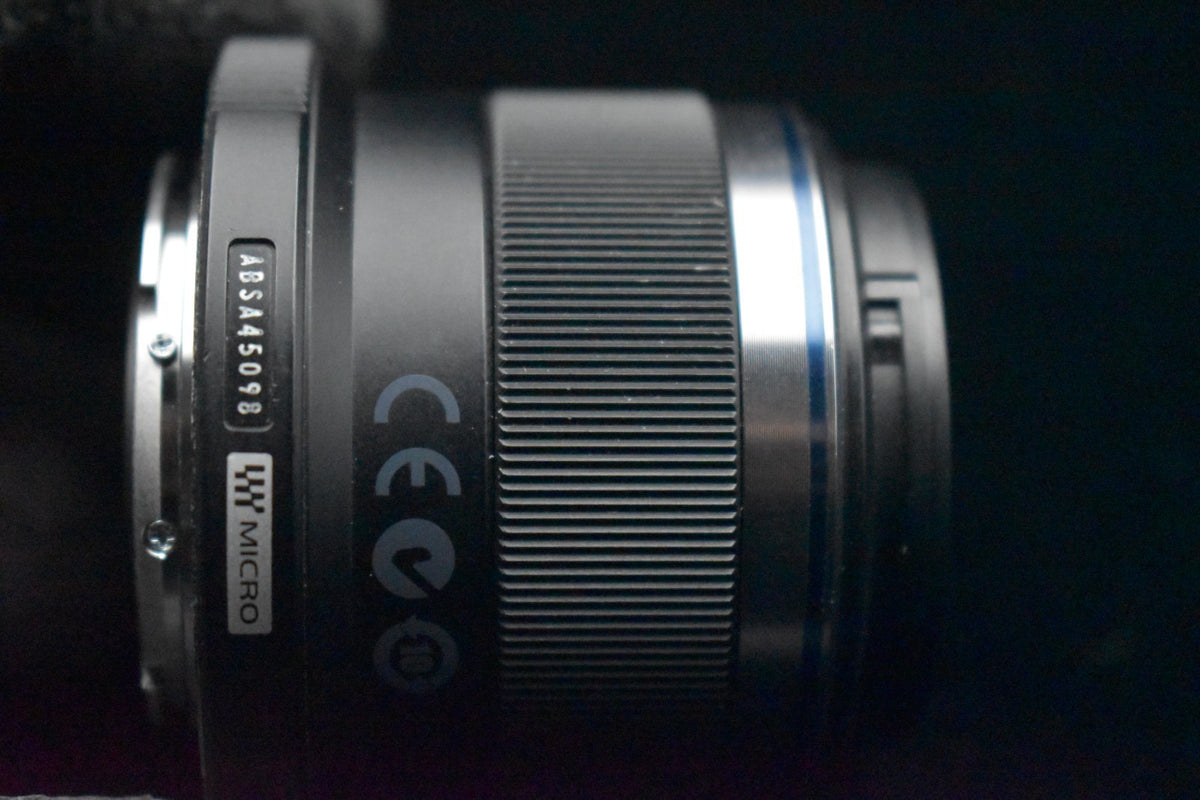 [US Duty Paid] Olympus M.ZUIKO DIGITAL 45mm f/1.8 Objektiv schwarz Japan 9209