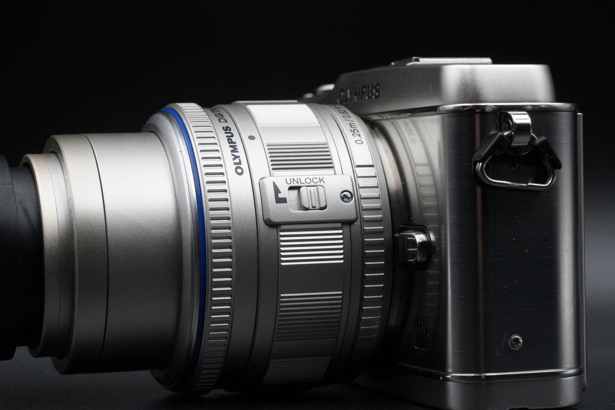 Olympus PEN E-P3 12.3MP Digital Camera Silver US STOCK #10538