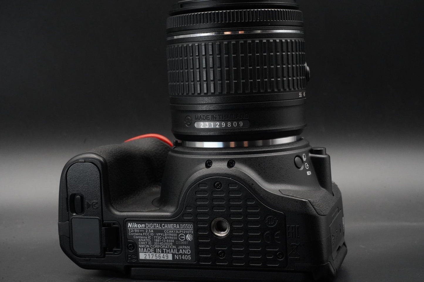 8652 cuts!! Nikon D5500 DSLR Digital Camera with AF-S Lens 10844